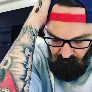 Meet your Posher, Justin